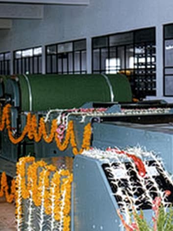 Early Suzlon facility inauguration with traditional garlands